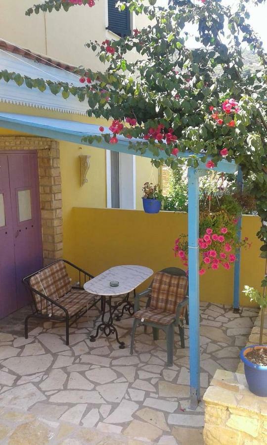 La Gatta Studio Gaios Exterior photo